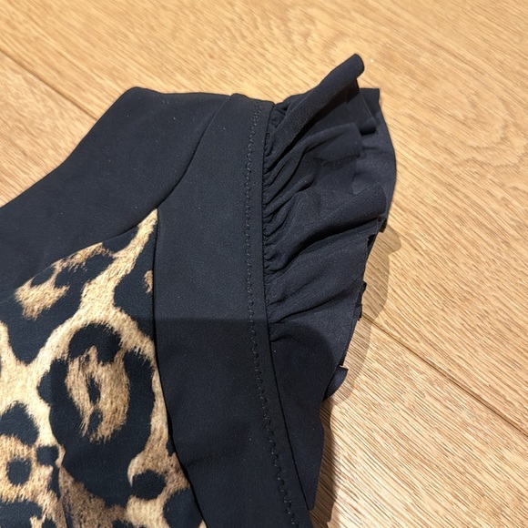 SHAN Leopard Print One Piece Swimsuit - Picture 3 of 8